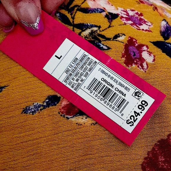 Should to Shoulder Golden Sundress! ☀️BRAND NEW🌻! - Picture 3 of 3